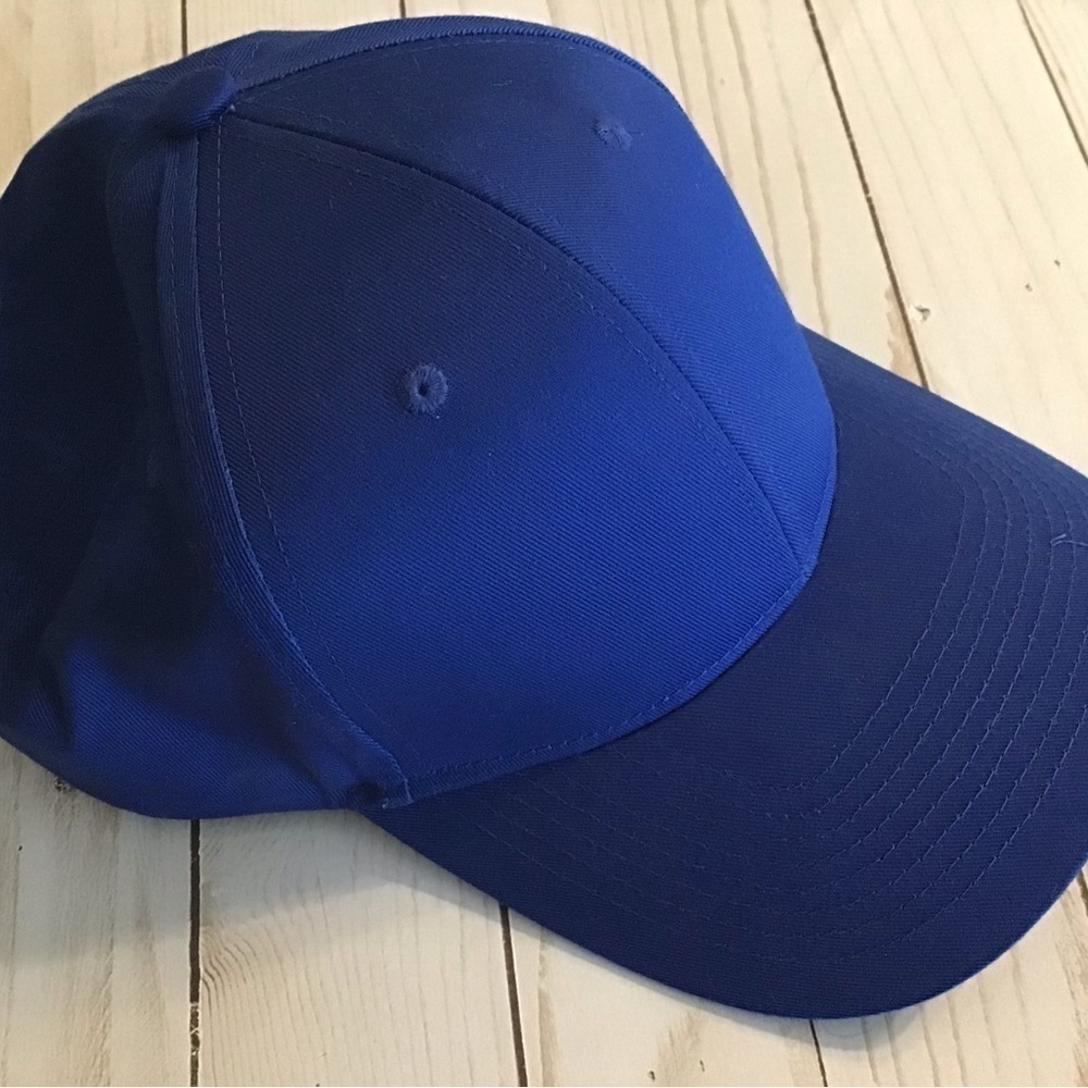 Baseball Cap Navy Blue / BRAND NEW